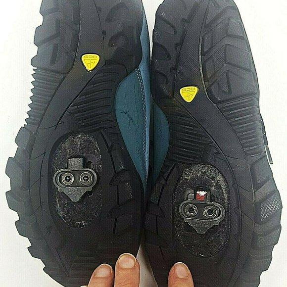 nike acg bike shoes